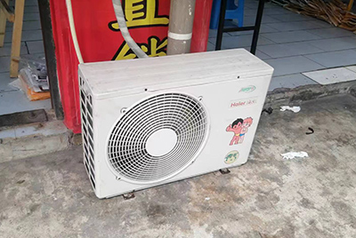 道外空调突然不制冷只吹自然风怎么办？